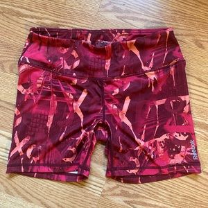 Reebok shorts size S